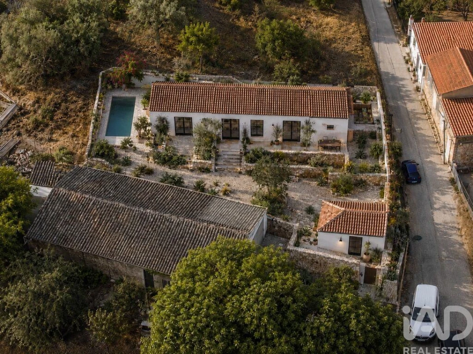 Moradia T3 para Venda em São Brás de Alportel Foto 1