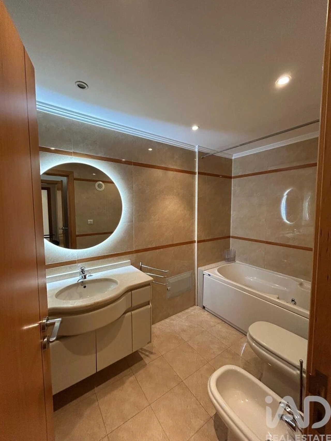 Apartamento T3 para Venda em Odivelas Foto 5