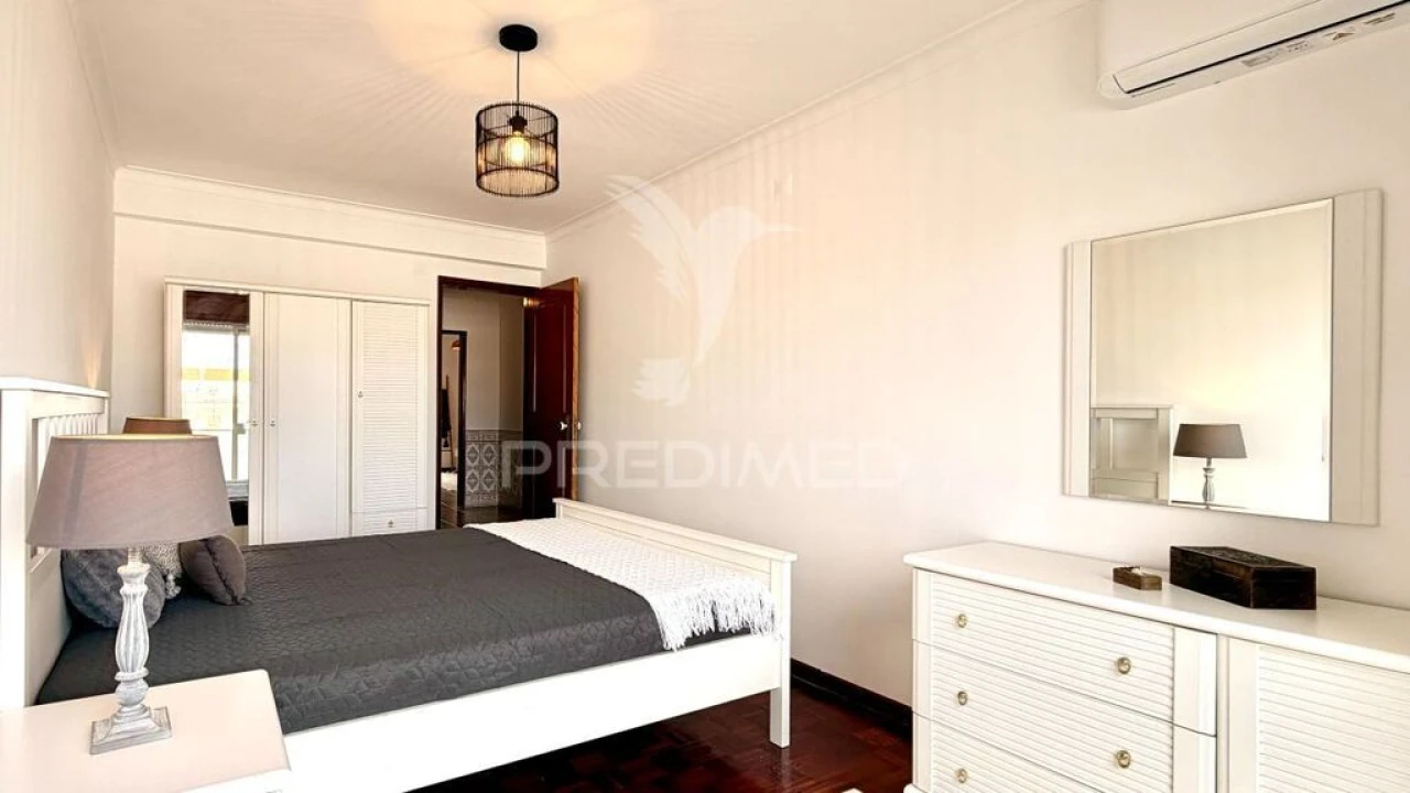 Apartamento T2 para Venda em Moita Foto 18