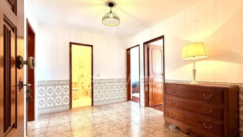 Apartamento T2 para Venda em Moita