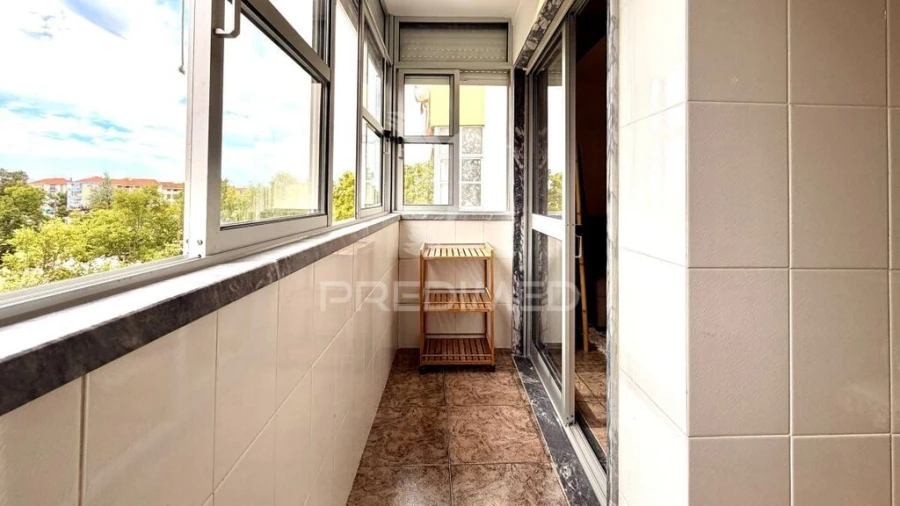 Apartamento T2 para Venda em Moita Foto 7