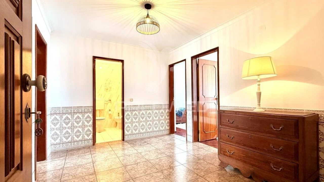 Apartamento T2 para Venda em Moita Foto 12