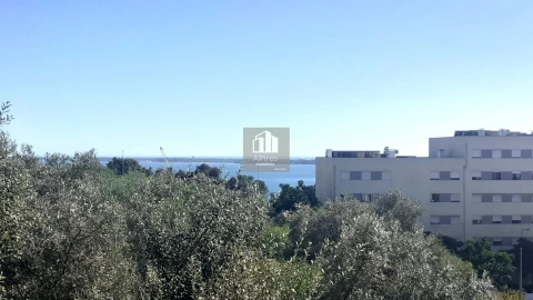 Apartamento T2 para Venda em Setubal (São Sebastião)