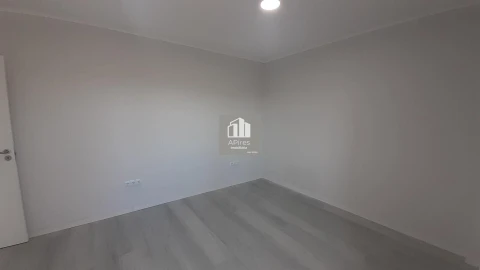 Apartamento T2 para Venda em Setubal (São Sebastião)