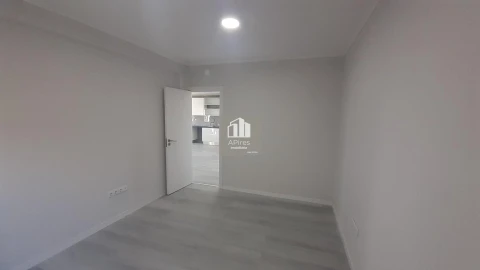 Apartamento T2 para Venda em Setubal (São Sebastião)