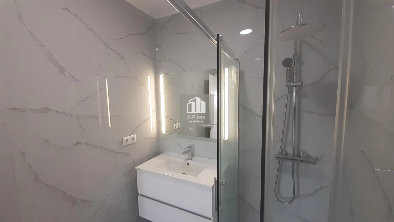 Apartamento T2 para Venda em Setubal (São Sebastião) Foto 8