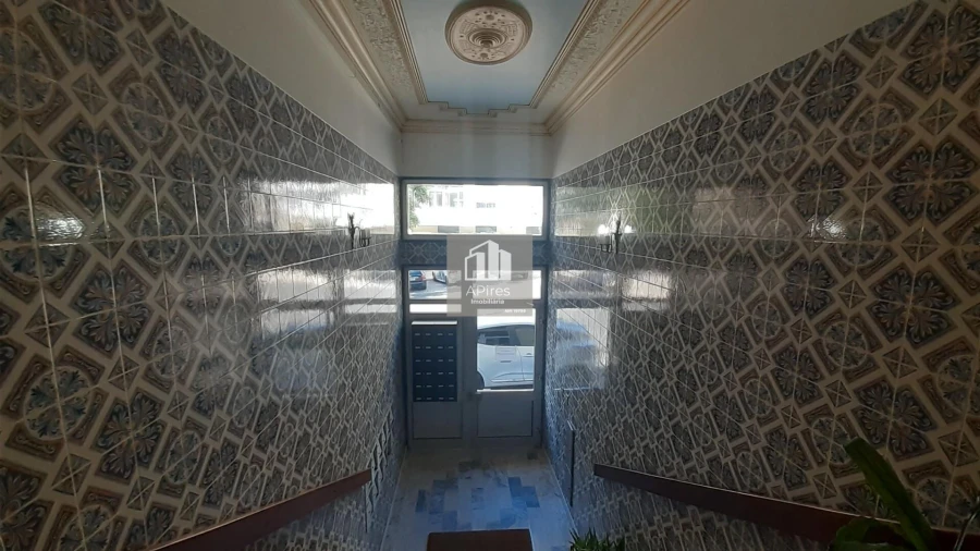Apartamento T2 para Venda em Setubal (São Sebastião) Foto 3