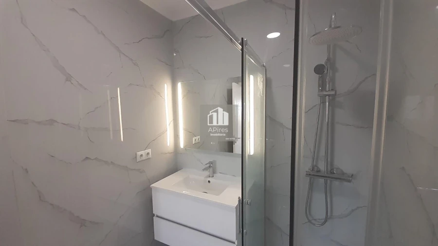 Apartamento T2 para Venda em Setubal (São Sebastião) Foto 8