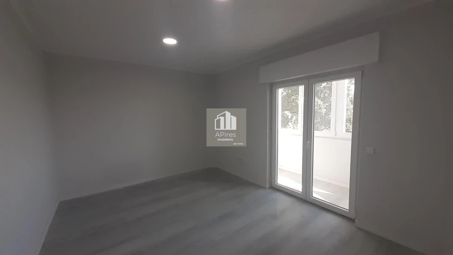 Apartamento T2 para Venda em Setubal (São Sebastião) Foto 23