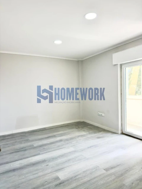 Apartamento T2 para Venda em Setubal (São Sebastião)