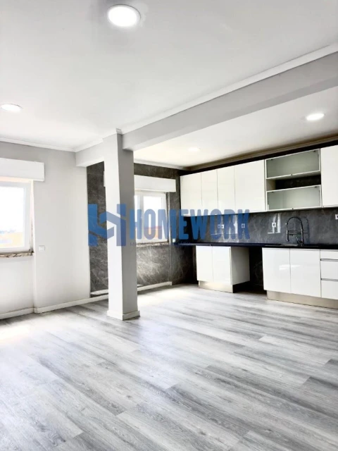 Apartamento T2 para Venda em Setubal (São Sebastião)