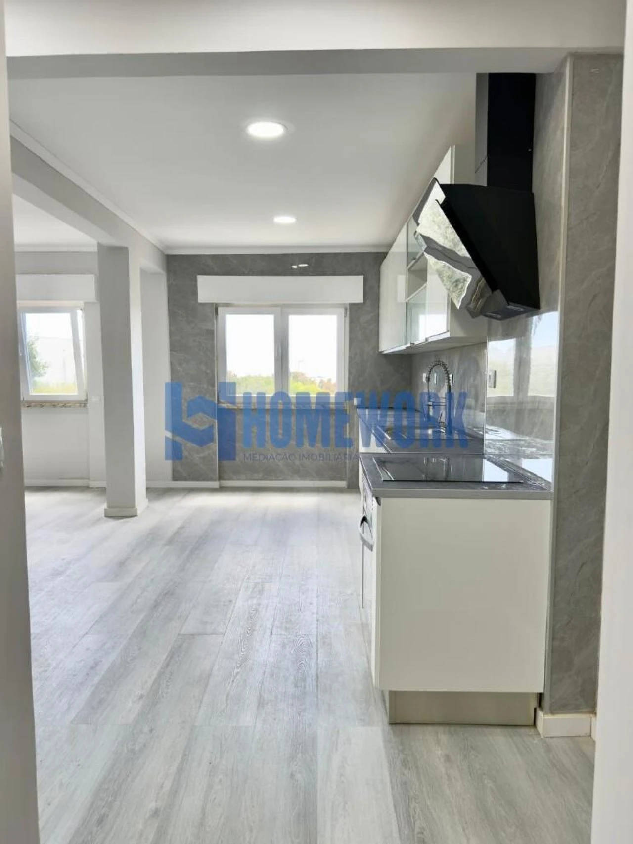 Apartamento T2 para Venda em Setubal (São Sebastião) Foto 3