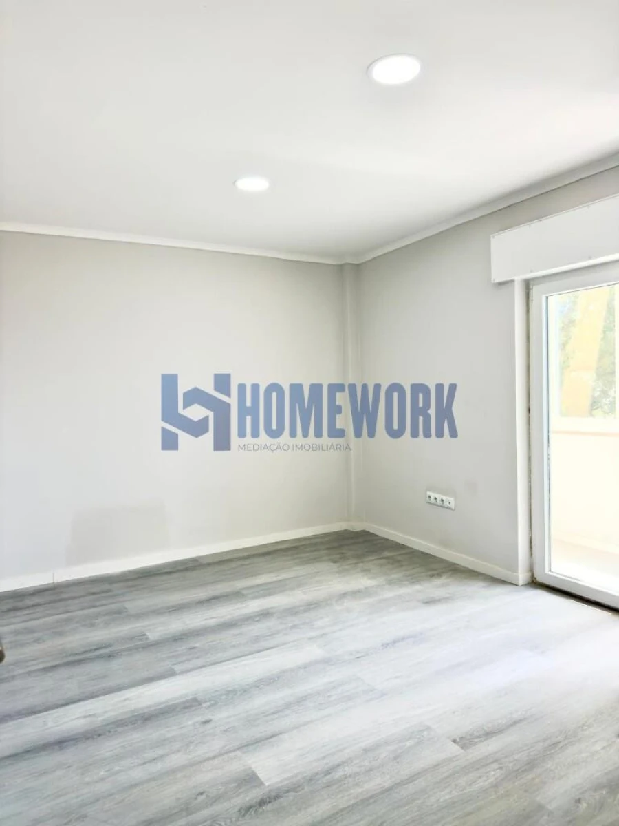Apartamento T2 para Venda em Setubal (São Sebastião) Foto 10