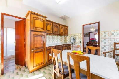 Moradia T3 para Venda em Alvarães