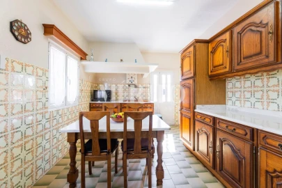 Moradia T3 para Venda em Alvarães