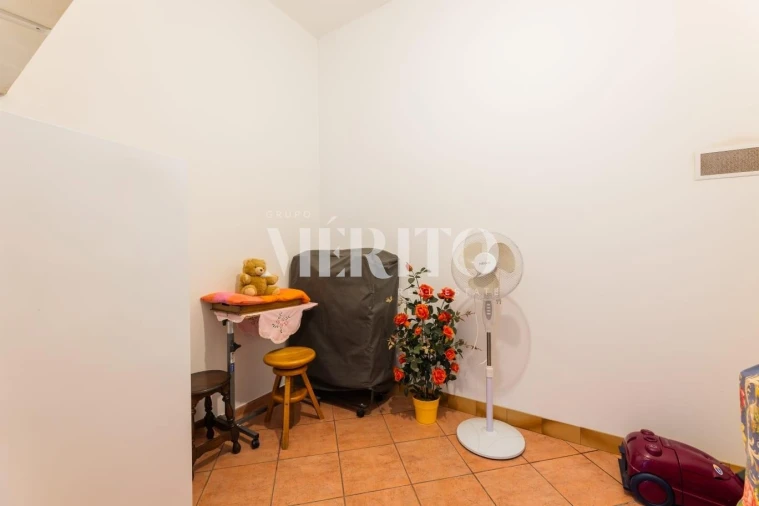 Moradia T3 para Venda em Alvarães Foto 25
