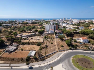 Terreno para Venda em Quarteira