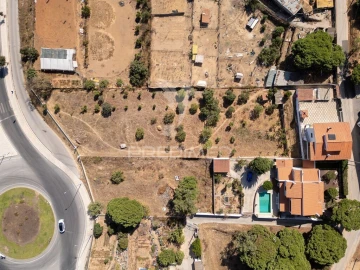 Terreno para Venda em Quarteira