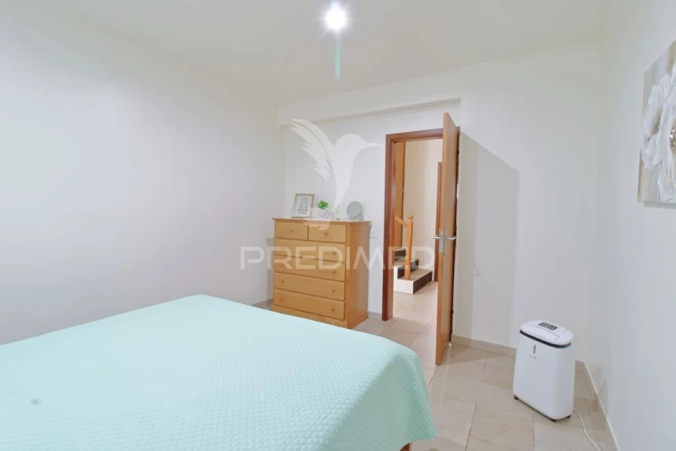 Moradia T5 para Venda em Porto Judeu Foto 20
