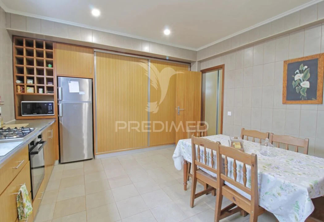 Moradia T5 para Venda em Porto Judeu Foto 18