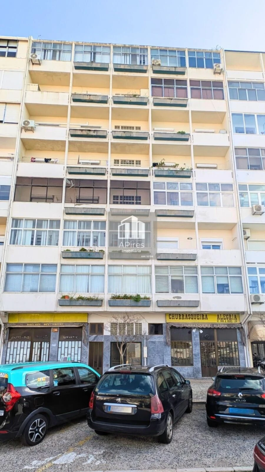 Loja para Venda em Almada, Cova da Piedade, Pragal e Cacilhas Foto 11