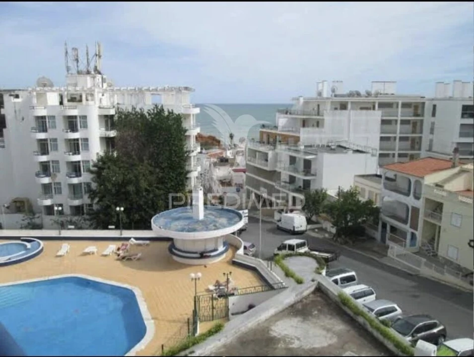Apartamento T1 para Venda em Albufeira e Olhos de Água Foto 1