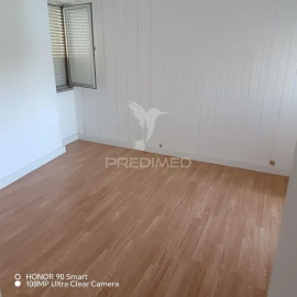 Apartamento T1 para Venda em Agualva e Mira-Sintra