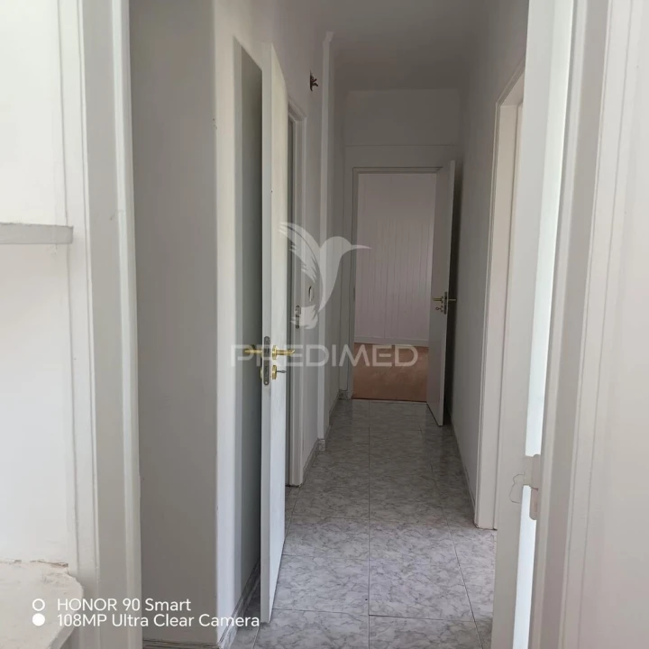 Apartamento T1 para Venda em Agualva e Mira-Sintra Foto 5