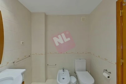 Apartamento T2 para Arrendamento em Carnide
