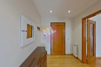 Apartamento T2 para Arrendamento em Carnide