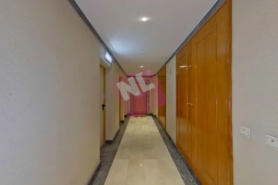 Apartamento T2 para Arrendamento em Carnide