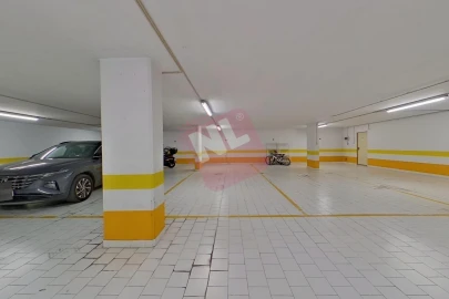 Apartamento T2 para Arrendamento em Carnide
