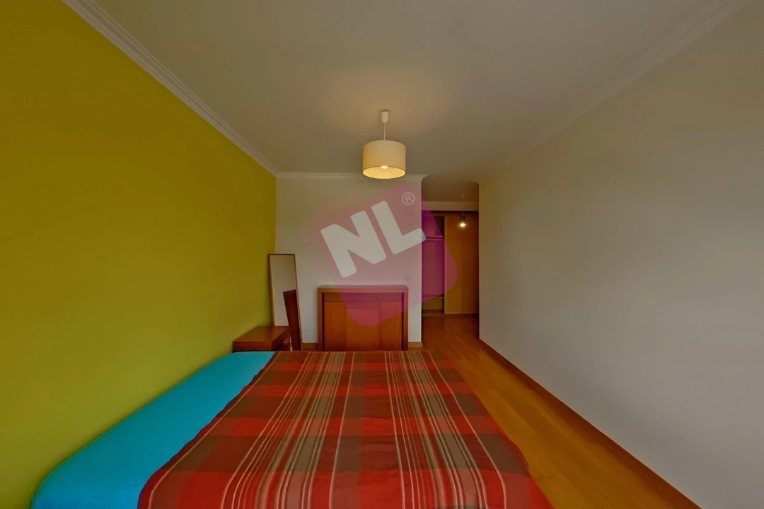 Apartamento T2 para Arrendamento em Carnide Foto 35