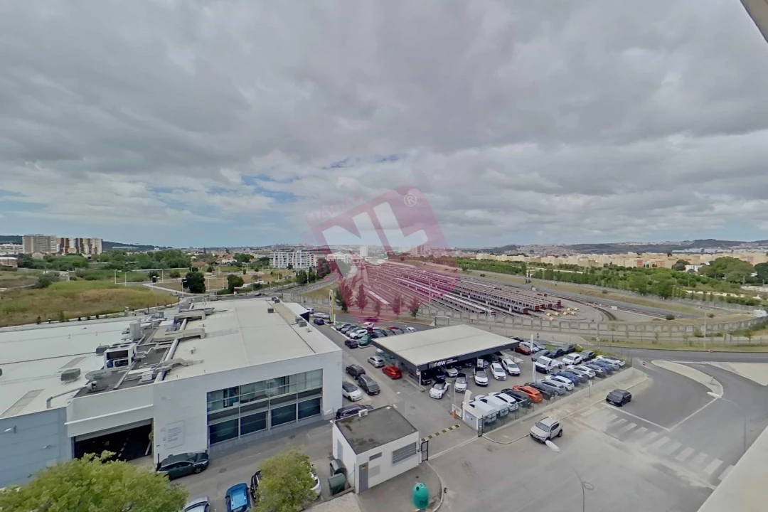 Apartamento T2 para Arrendamento em Carnide Foto 42