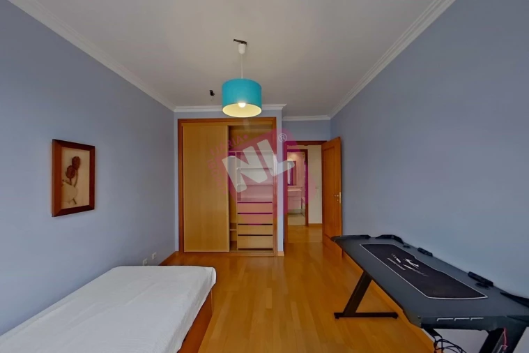 Apartamento T2 para Arrendamento em Carnide Foto 27
