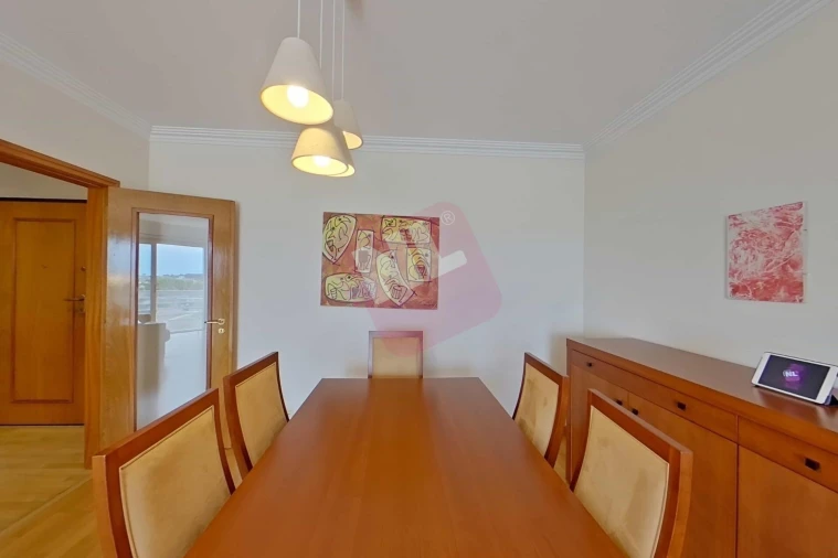 Apartamento T2 para Arrendamento em Carnide Foto 11