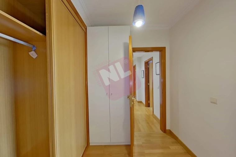 Apartamento T2 para Arrendamento em Carnide Foto 29