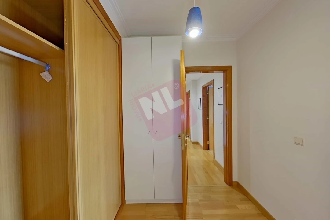 Apartamento T2 para Arrendamento em Carnide Foto 29