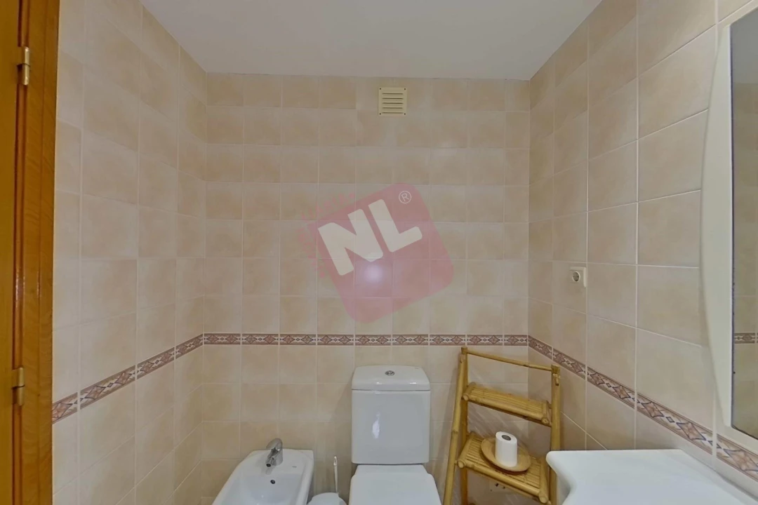 Apartamento T2 para Arrendamento em Carnide Foto 25