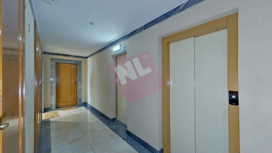 Apartamento T2 para Arrendamento em Carnide