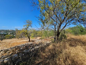 Moradia T5 para Venda em Loule (São Clemente)