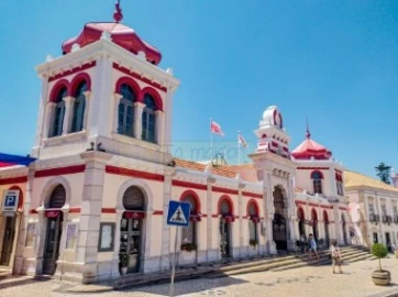 Moradia T5 para Venda em Loule (São Clemente)