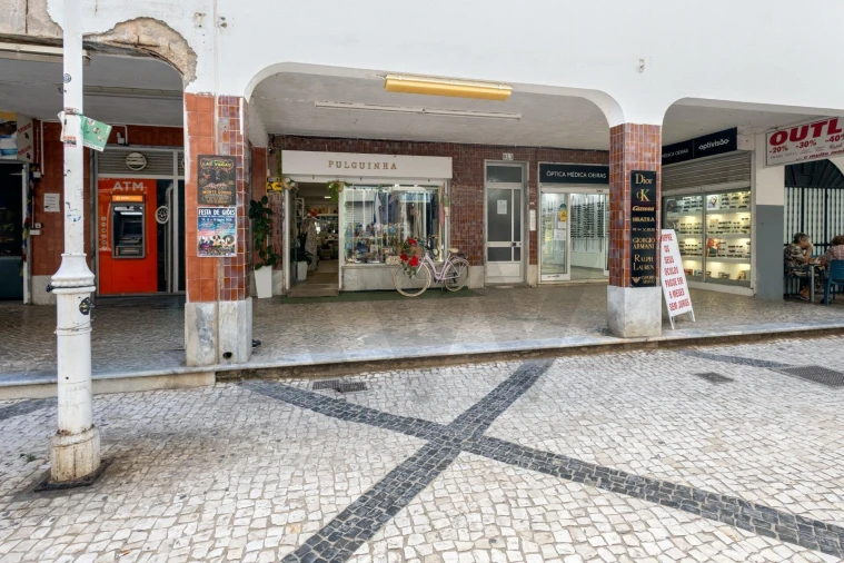 Negócio para Venda em Vila Real de Santo Antonio Foto 4