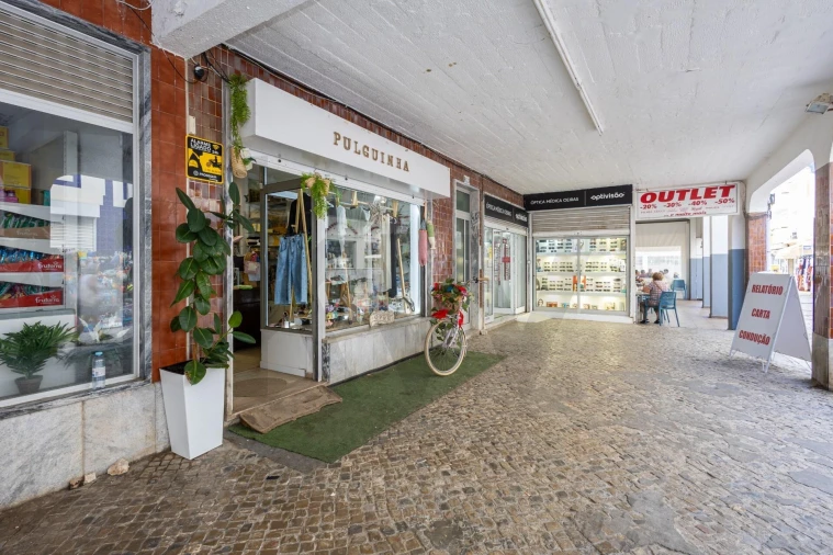 Negócio para Venda em Vila Real de Santo Antonio Foto 3