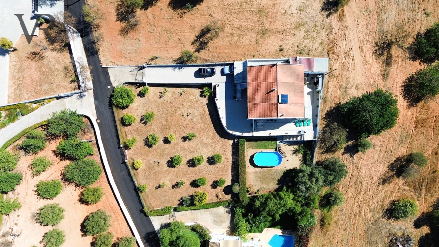 Moradia T5 para Venda em Boliqueime Foto 28