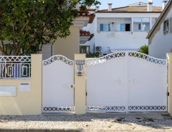 Moradia T3 para Arrendamento em Quinta do Conde