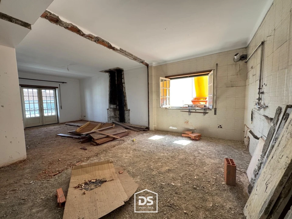 Apartamento T3 para Venda em Guarda Foto 3
