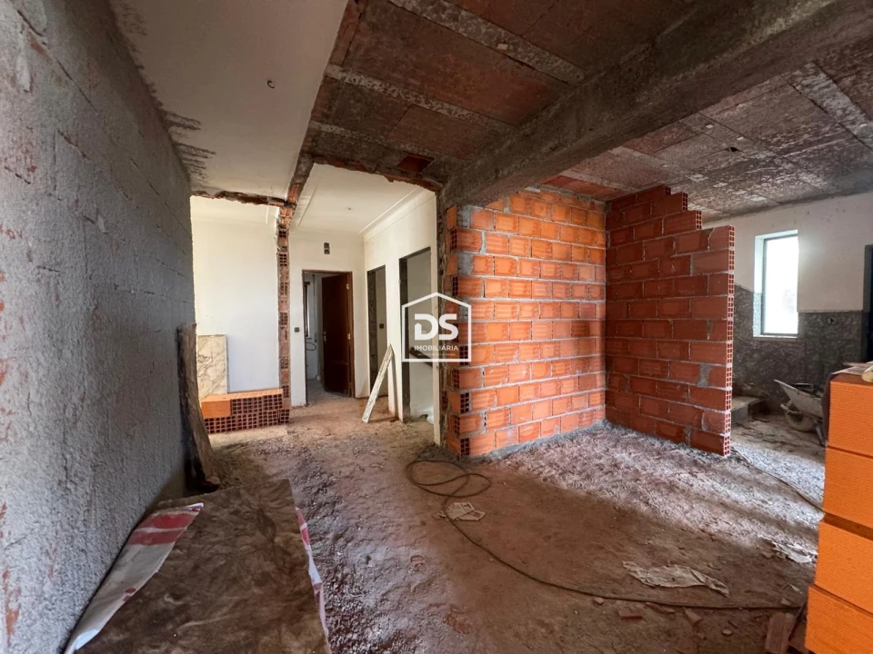 Apartamento T3 para Venda em Guarda Foto 10