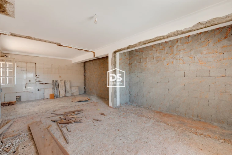 Apartamento T3 para Venda em Guarda Foto 12