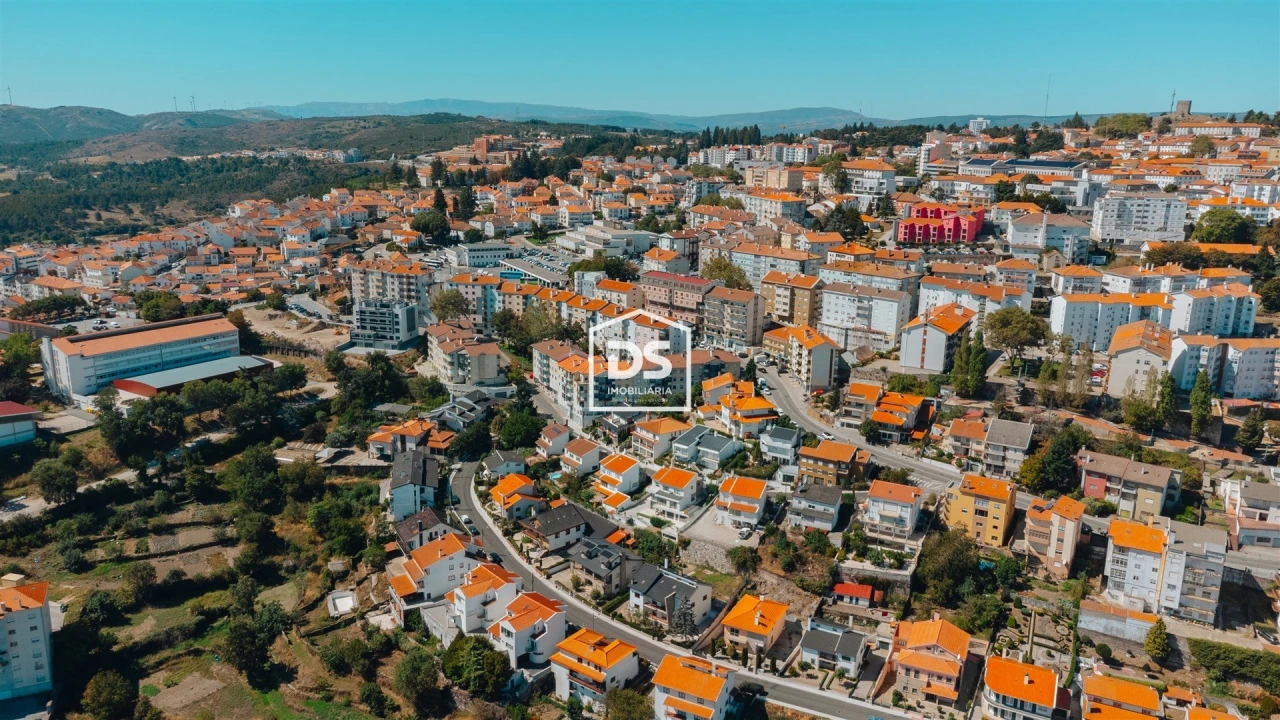 Apartamento T3 para Venda em Guarda Foto 17